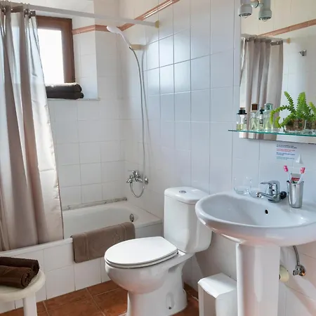 Turisme Rural Ca L,anguila Country house *