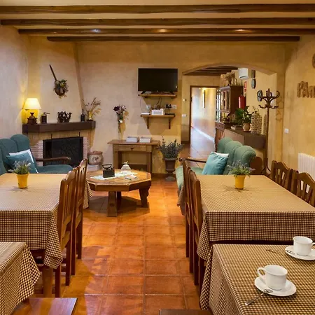Turisme Rural Ca L,anguila Country house Peratallada